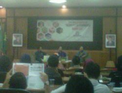 Caleg Akan Rugi jika Data Diri Tidak Diketahui Publik