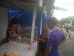 Kenaikan Harga Gas Belum Pengaruhi Gorengan dan Martabak di Sekaten