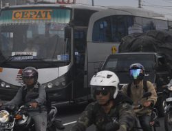 Puncak Arus Balik Berakhir Jalan Lintas Provinsi Normal
