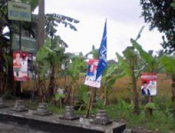 Parpol â€˜Kompakâ€™ Melanggar Hari Tenang, APK Belum Dicopot