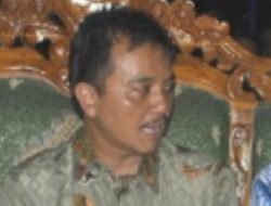 Roy Suryo Tantang Bawaslu dan Satpol PP, Jika Balihonya Ditertibkan akan Dipidanakan