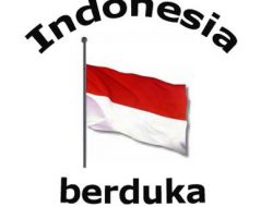 PT KAI Daop 6 Yogyakarta Kibarkan Bendera Setengah Tiang