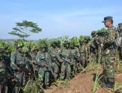 Taruna Korps Marinir Latihan Perang di Purboyo