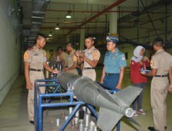 Taruna Korps Suplai TK III Lattek Di Pindad