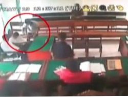 Terkait Polisi Penendang Terdakwa Seno, JPW Dorong Adanya Sanksi Tegas