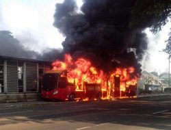 Hindar Kebakaran Lagi, PT Transjakarta Akan Rekrut 100 Teknisi