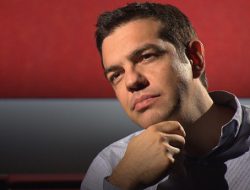 Yunani yang Masih Terlilit Hutang Kini Ditinggal PM Alexis Tsipras