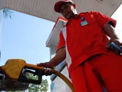 Pengamat: Harga BBM Premium Memang Sudah Semestinya Tidak Naik