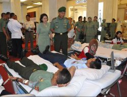 Sumbangkan Darah, Ratusan Tentara Serbu Mall