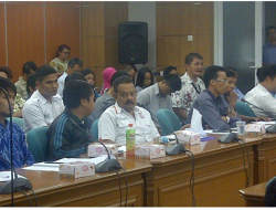 Datangi Rapat Dengar Pendapat DPRD, Puluhan Elemen DKI Tuntut Cabut Pergub Tentang Unjuk Rasa