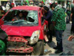 Mobil Mahasiswa Kedokteran UGM Dirusak Massa Parpol