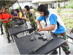 Tim AAL Sabet Juara Lomba Menembak HUT Kowal