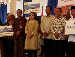 Laziz PLN Bagikan Beasiswa Rp 4 Miliar kepada Mahasiswa di Jogja