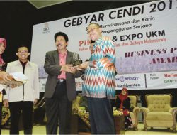 Wirausahawan UIN Sunan Kalijaga Dianugerahi Bussines Project Award