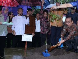 Jokowi Minta KHDTK Bisa Jawab Persoalan Kemiskinan