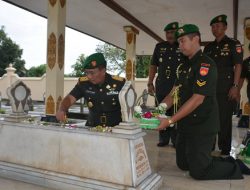 Peringati Hari Juang Kartika, Korem 072 Pamungkas Ziarah ke Makam Pahlawan