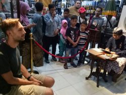 PAKYO dan DISBUD DIY Gelar Pameran Stand Up Cartoon