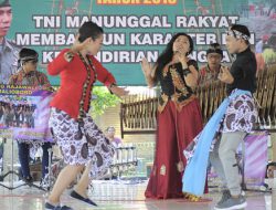 Menduniakan Musik Tradisional, Satgas TMMD Gelar Lomba Angklung di Taman Legawong