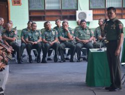 Jam Komandan Korem 072 Diwarnai Lagu Selamat Ulang Tahun