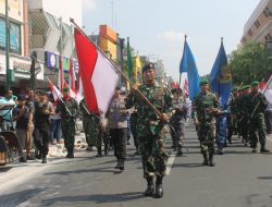 Lanal Yogyakarta Semarakkan Kirab Flag Riley Keliling Kota Yogyakarta