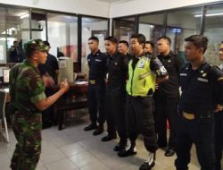 Jaga Keamanan Lingkungan, Babinsa Koramil Jetis  Gandeng Security Hotel Tentrem