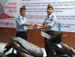 Pacu Kinerja, PK dan APK Bapas Yogyakarta Terima Motor Dinas Baru