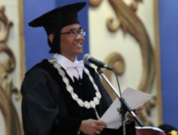 Lawan Hoax, Rektor UGM Ajak Mahasiswa dan Alumni Sebar Berita Menyejukkan Jelang Pemilu 2019