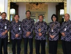 Direksi RSUP dr Sardjito Laporkan Perkembangan Layanan Rumah Sakit Kepada Gubernur