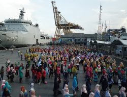 Ribuan Pelajar Raudhatul Athfal Penjaringan Penuhi Dermaga Kolinlamil