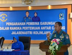 Panglima Kolinlamil Tatap Muka Dengan Anggota Jalasenastri Kolinlamil