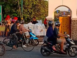 Jumat Ramadhan Berkah, AKBM Jogja Berbagi Buka Puasa