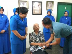 Peringati Hari Dharma Samudera, Danlanal Santuni Janda Pejuang Pertempuran Arafuru