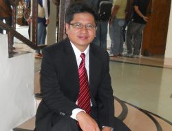 Corona: Antara Darling dan Daring