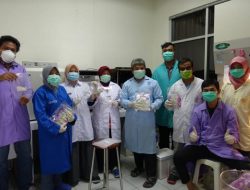 Fakultas Farmasi UGM Produksi VTM untuk Dukung Deteksi Corona