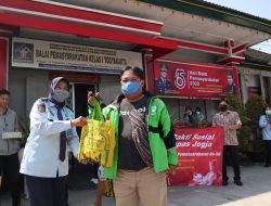 Hari Bhakti Pemasyarakatan ke 56, Bapas Jogja Peduli dengan Pembagian Sembako