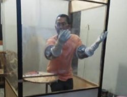 Dosen UIN Sunan Kalijaga Ciptakan Swab Chamber Portable