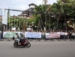 Dukung Hotel Buka Kembali, Pekerja Grand Quality Gelar Aksi Simpatik dan Doa Bersama