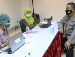 Prioritaskan Anggota Garda Depan, Polda DIY Laksanakan Vaksinasi Covid-19 Tahap Kedua