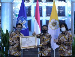 Tim Robot ITS Juara Umum Kontes Robot Indonesia 2021