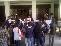 LBH Pers Desak BK Sanksi Tegas Oknum DPRD Bantul yang Lecehkan Wartawan
