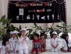 Mengintip Perayaan Hari Kartini di Bambini Montessori School