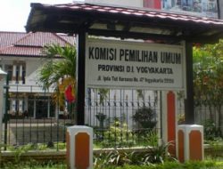 Jelang Pengumuman Putusan PHPU di MK, Penjagaan di Kantor KPU DIY Diperketat