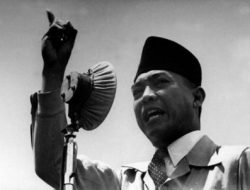 Bung Karno di Mata Sang Mantan Ajudan; Pemimpin yang Mampu Menjaga “Keperawanan” Indonesia