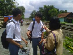 Korban Ketabrak Kereta, dua di antaranya Pelajar SMA yang Hendak ke Sekolah