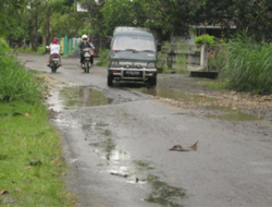 Ditotal Ada 233 Kilometer Jalan di Gunungkidul Rusak