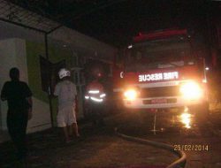 Tempat Perawatan Kecantikan ‘Larissa’ Terbakar