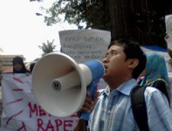 Tak Dilibatkan dalam Penyusunan Rapeda, Penyandang Disabilitas Demo Gedung DPRD DIY