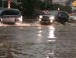 Awas Banjir Besar! Semalam di Banten, Nanti Malam Diprediksi Jakarta