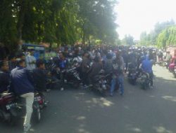 Pendukung PSIM Ngeyel dan Tetap Datang di Laga PSIM Vs PSS