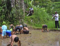 Festival Tagkap Belut, Anak-Anak Melawan Manula